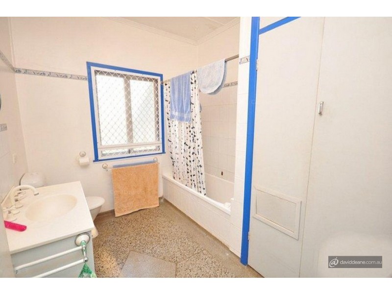 1227 Anzac Avenue, Kallangur QLD 4503