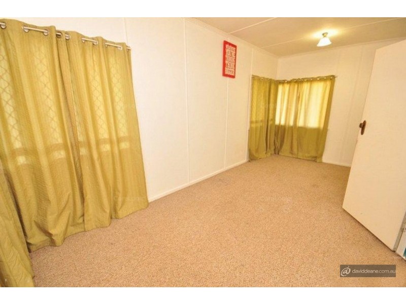 1227 Anzac Avenue, Kallangur QLD 4503