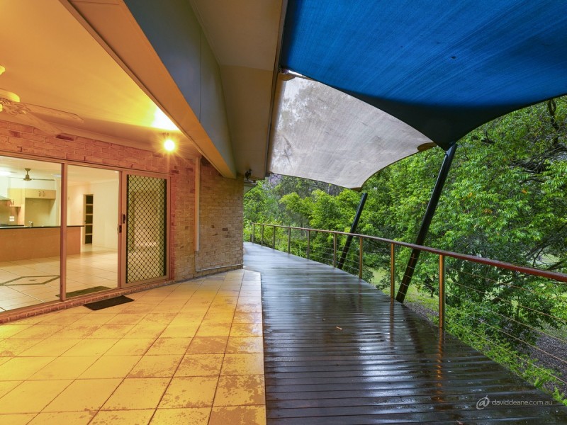 6 Lakeview Court, Joyner QLD 4500