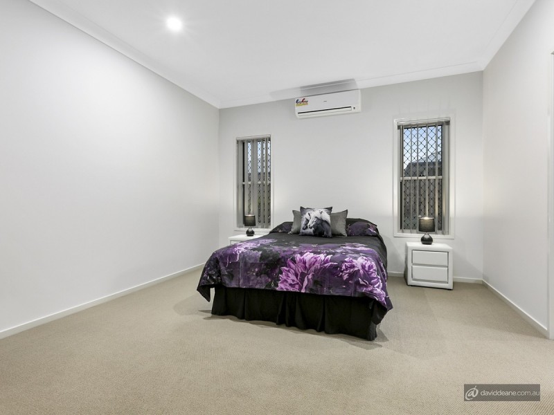 8 Riverbend Court, Lawnton QLD 4501