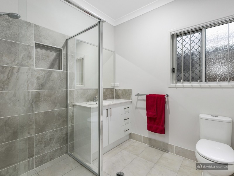 8 Riverbend Court, Lawnton QLD 4501