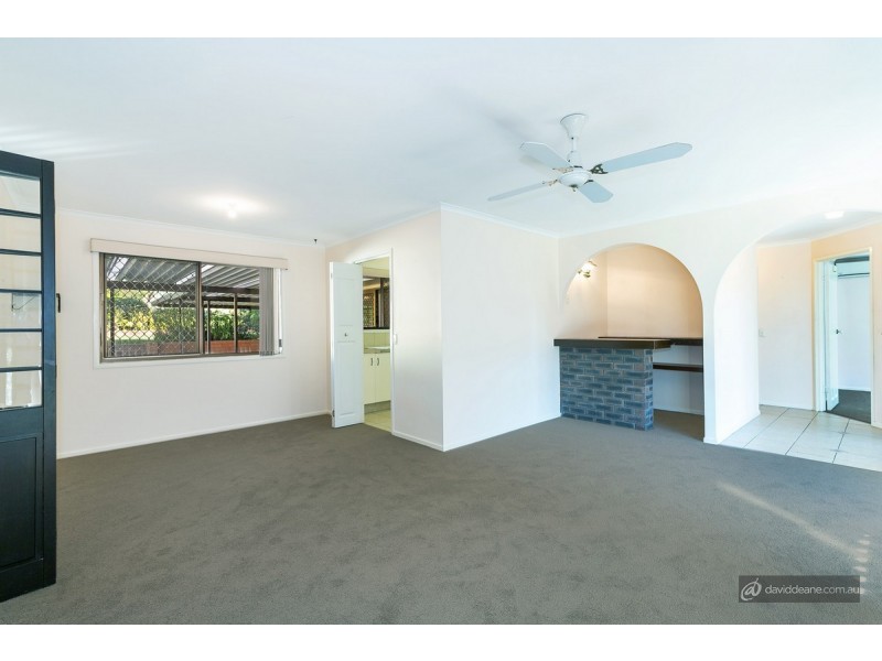 4 Kinross Street, Strathpine QLD 4500