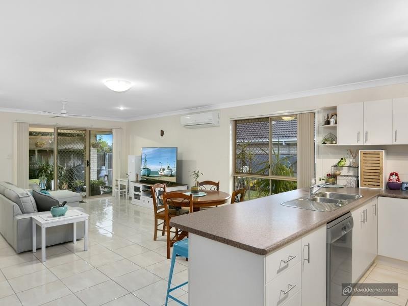 13 Eloise Place, Burpengary QLD 4505