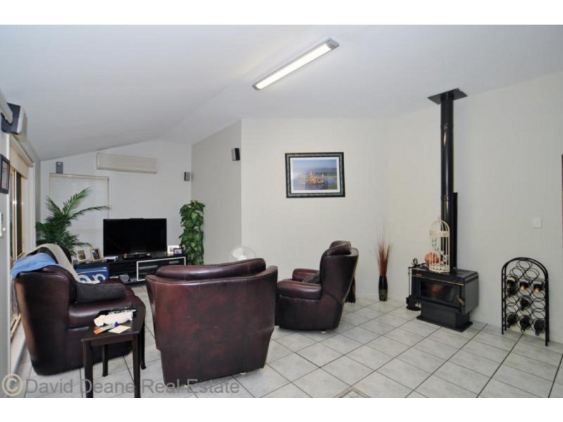 19 Newmarket St, Lawnton QLD 4501