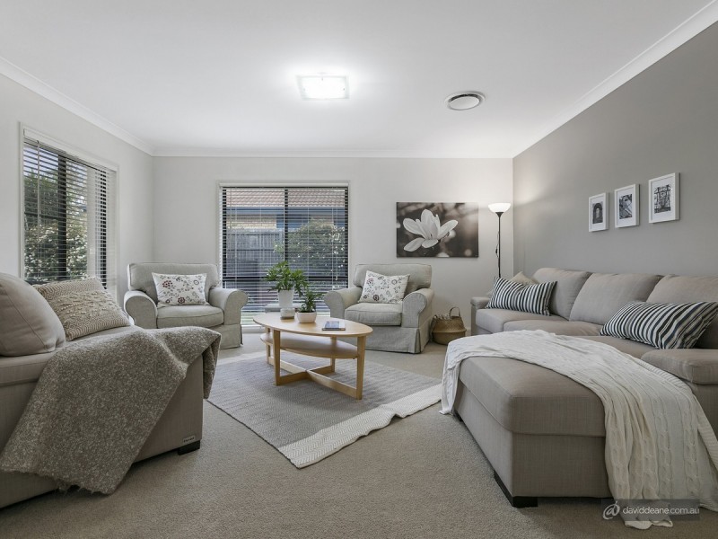 18 Avondale Road, Warner QLD 4500