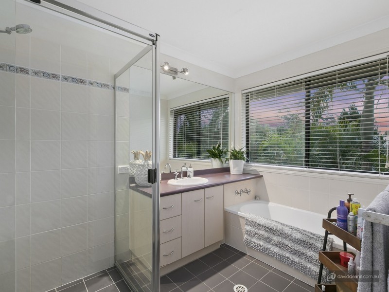 18 Avondale Road, Warner QLD 4500