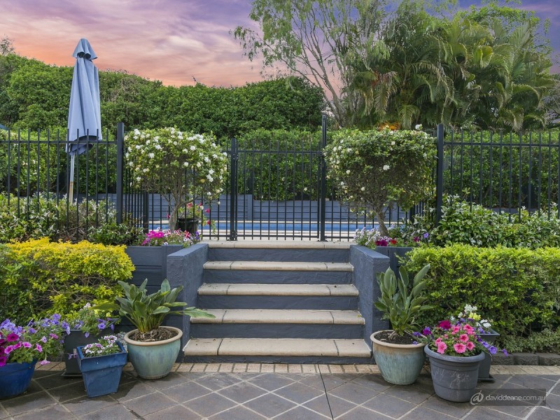 18 Avondale Road, Warner QLD 4500