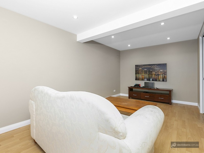 369 Leitchs Road, Strathpine QLD 4500