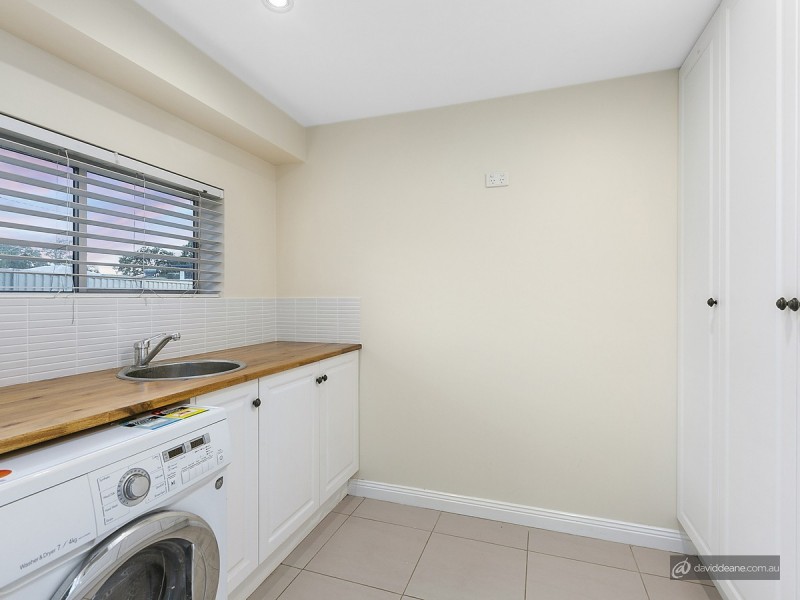 369 Leitchs Road, Strathpine QLD 4500