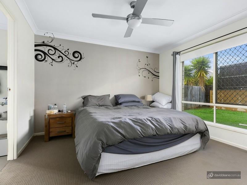 12 Castlewellan Circuit, Warner QLD 4500