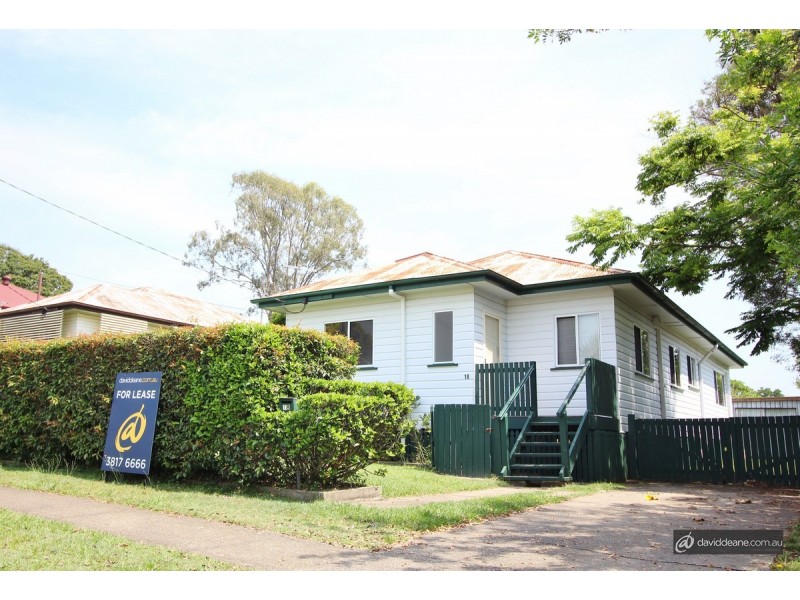 18 Hedge Street, Strathpine QLD 4500