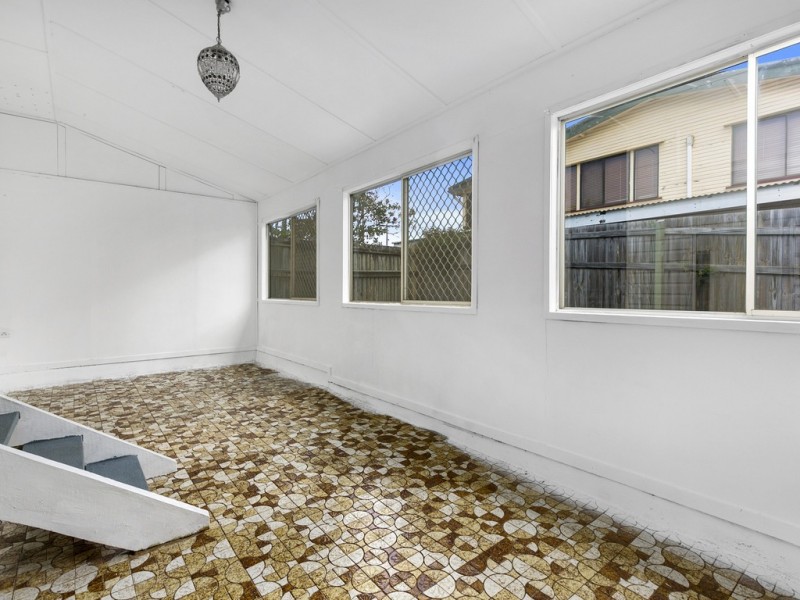 10 Rose Street, Lawnton QLD 4501