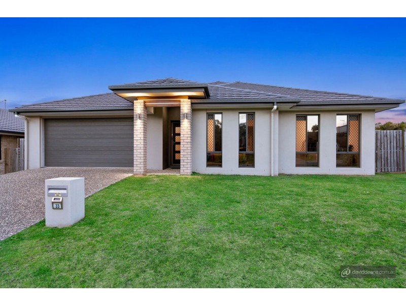 33 Bowerbird Crescent, Dakabin QLD 4503