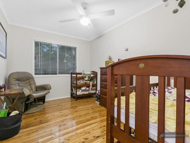 18 Leis Road West, Kallangur QLD 4503