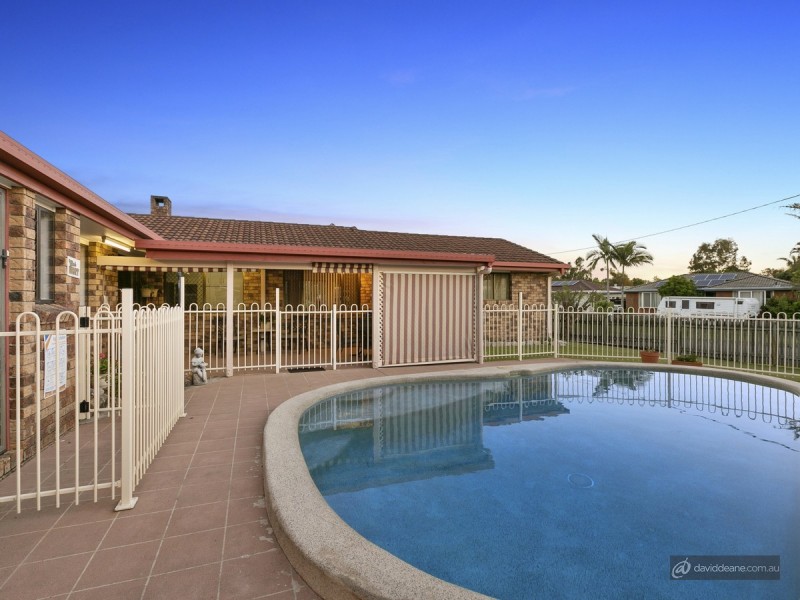 1 Julie Court, Bray Park QLD 4500
