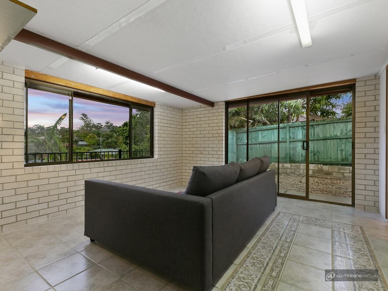 7 Pedder Court, Petrie QLD 4502