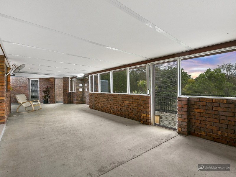 7 Pedder Court, Petrie QLD 4502