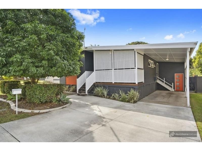 8 Casula Street, Arana Hills QLD 4054