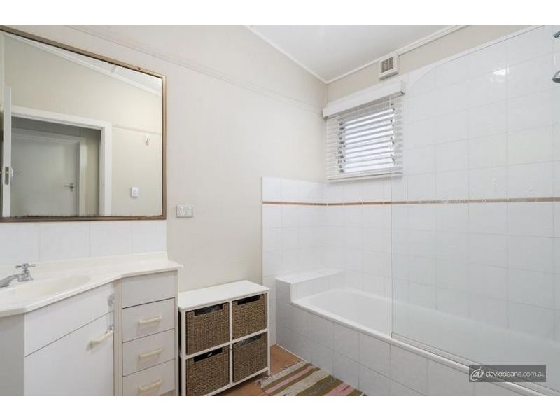 8 Casula Street, Arana Hills QLD 4054