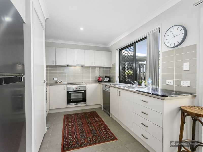 40 Bowerbird Crescent, Dakabin QLD 4503