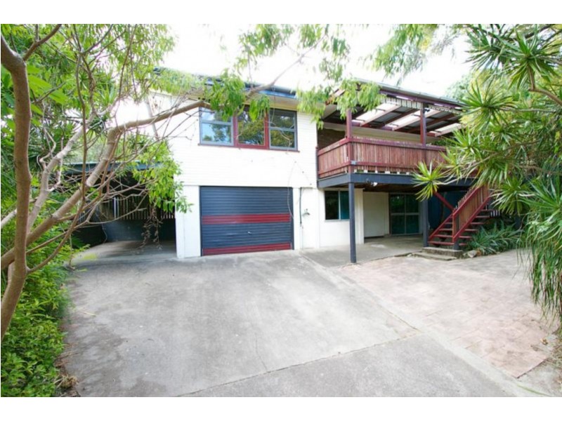 23 Joora Ave, Petrie QLD 4502