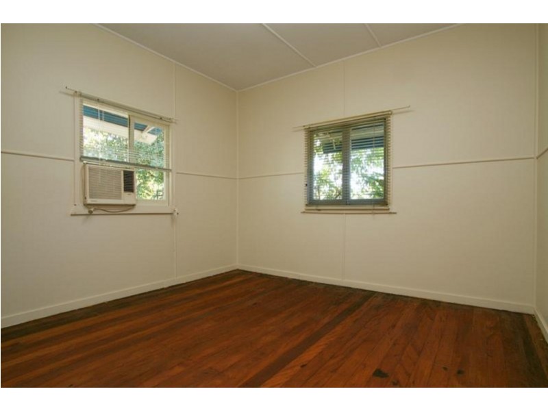 103 Bells Pocket Rd, Strathpine QLD 4500