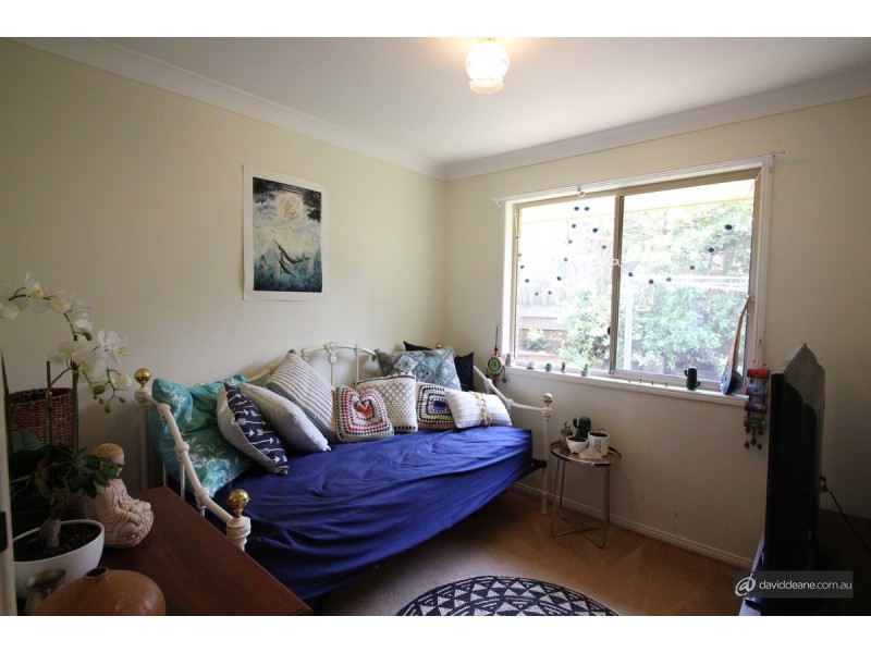 6 Frangipani Court, Kallangur QLD 4503