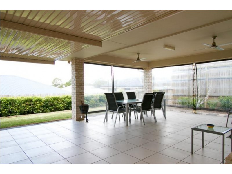 9 Mondial Dve, Warner QLD 4500