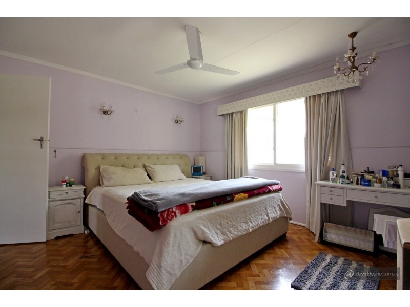 4 Windrest Street, Strathpine QLD 4500