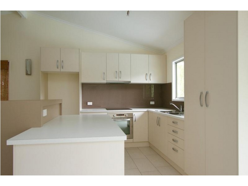 147 Todds Rd, Lawnton QLD 4501