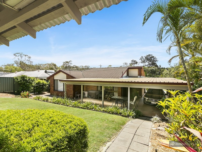 21 Eyre Avenue, Petrie QLD 4502