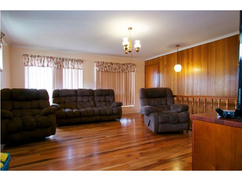 11 Knight St, Bray Park QLD 4500