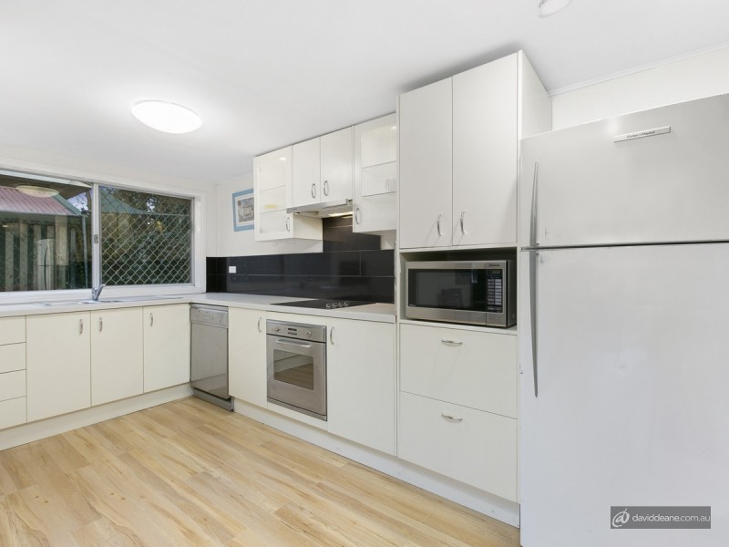 202 Bray Road, Lawnton QLD 4501