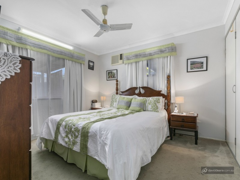 26 Livingstone Street, Strathpine QLD 4500