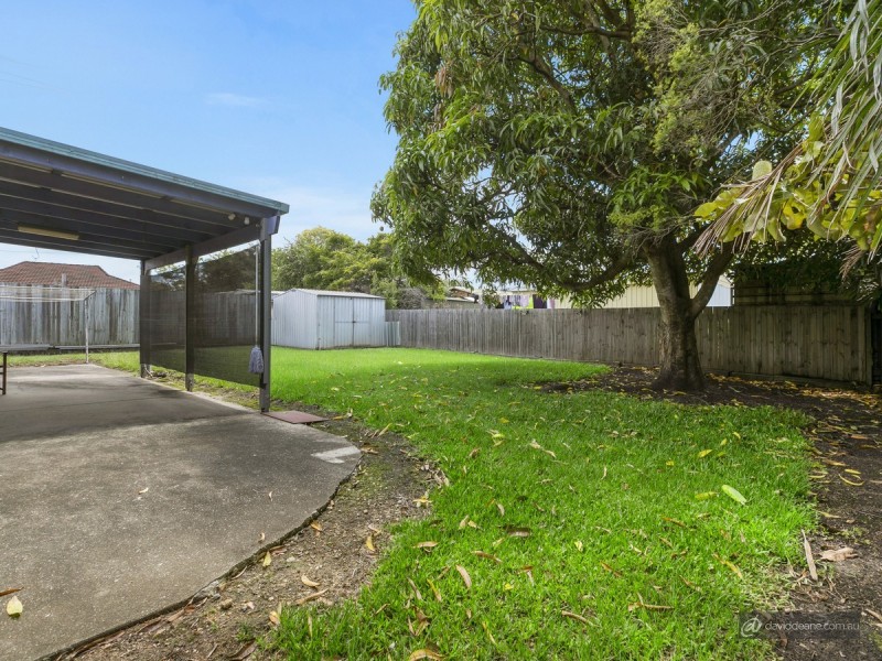 26 Livingstone Street, Strathpine QLD 4500