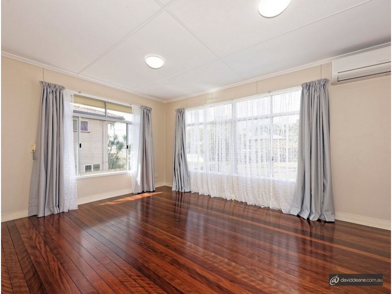 24 Tulip Street, Lawnton QLD 4501