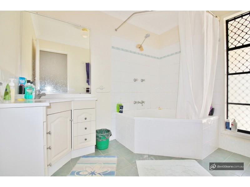 30 Water Street, Kallangur QLD 4503