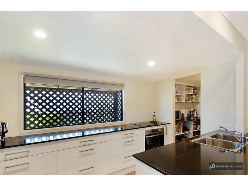 27 Twenty First Avenue, Brighton QLD 4017