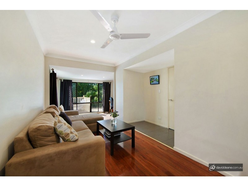 27 Twenty First Avenue, Brighton QLD 4017
