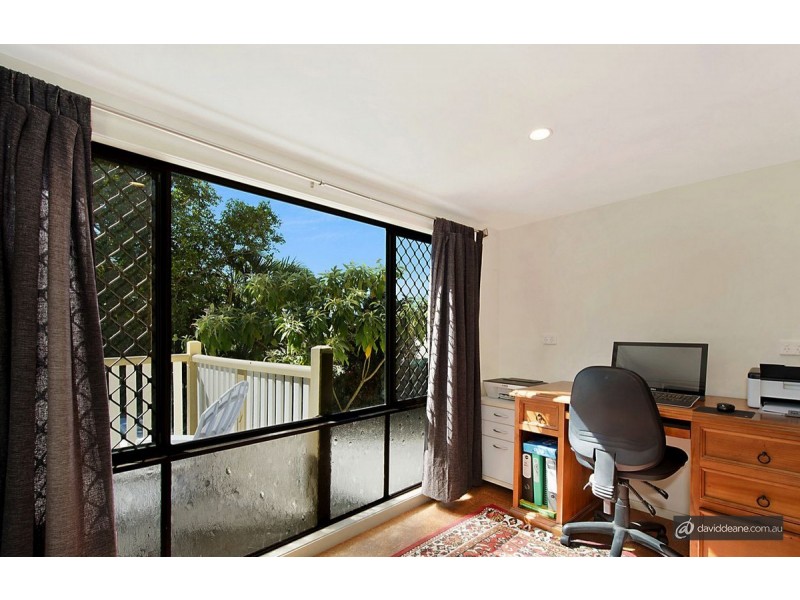 27 Twenty First Avenue, Brighton QLD 4017