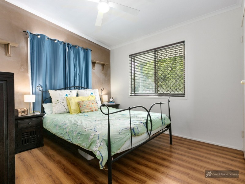 16 Alawara Street, Petrie QLD 4502