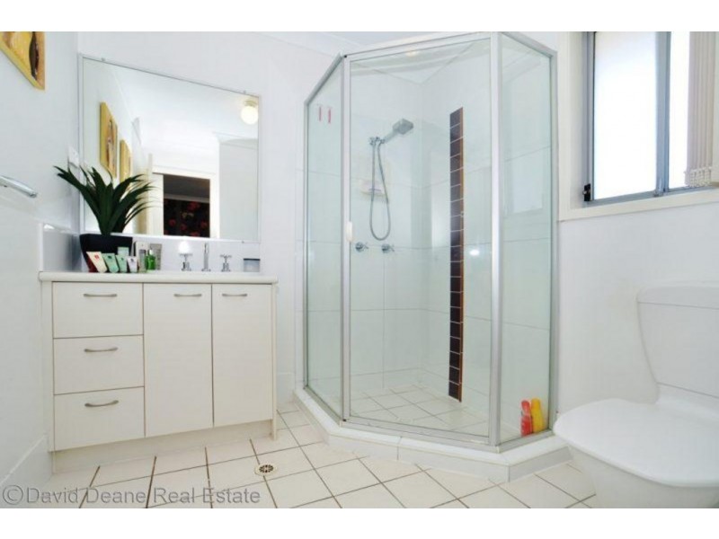 24/6 Myrtle Cres, Bridgeman Downs QLD 4035