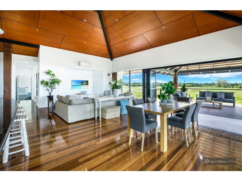 10 Oxbow Crescent, Lawnton QLD 4501