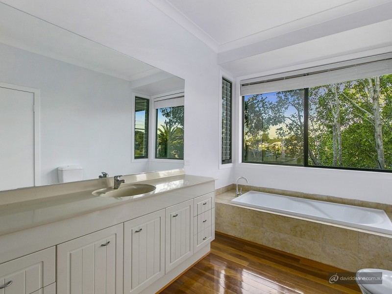 10 Oxbow Crescent, Lawnton QLD 4501