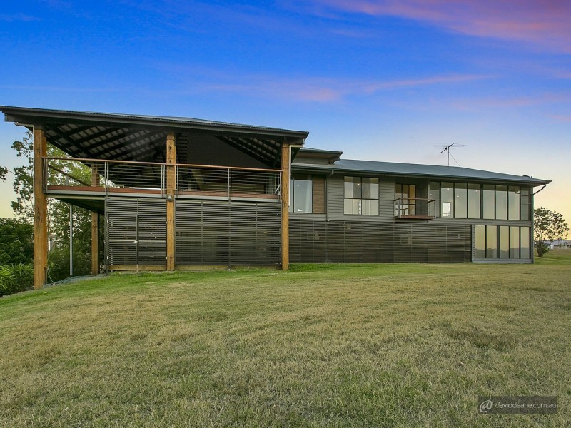 10 Oxbow Crescent, Lawnton QLD 4501
