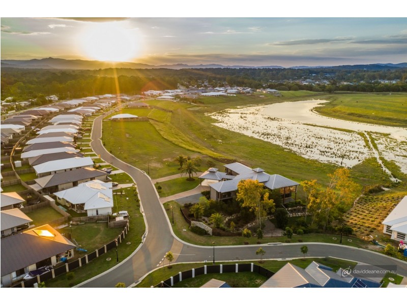 10 Oxbow Crescent, Lawnton QLD 4501