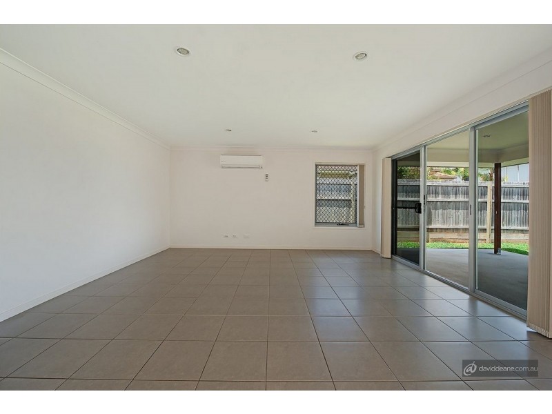 4 Bellthorpe Circuit, Kallangur QLD 4503
