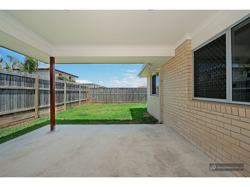 4 Bellthorpe Circuit, Kallangur QLD 4503