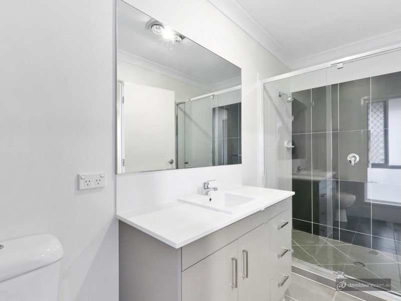 43 Hughes Road East, Dakabin QLD 4503