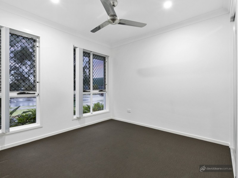 43 Hughes Road East, Dakabin QLD 4503